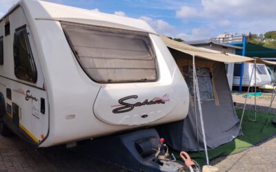 Pre-owned 2004 Sahara for sale
