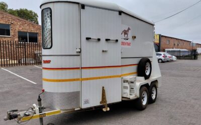 Pre-owned 2016 Venter Royal Horse-Box (Spotless) for sale